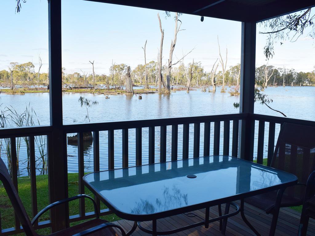 Cohuna Waterfront Holiday Park Екстериор снимка