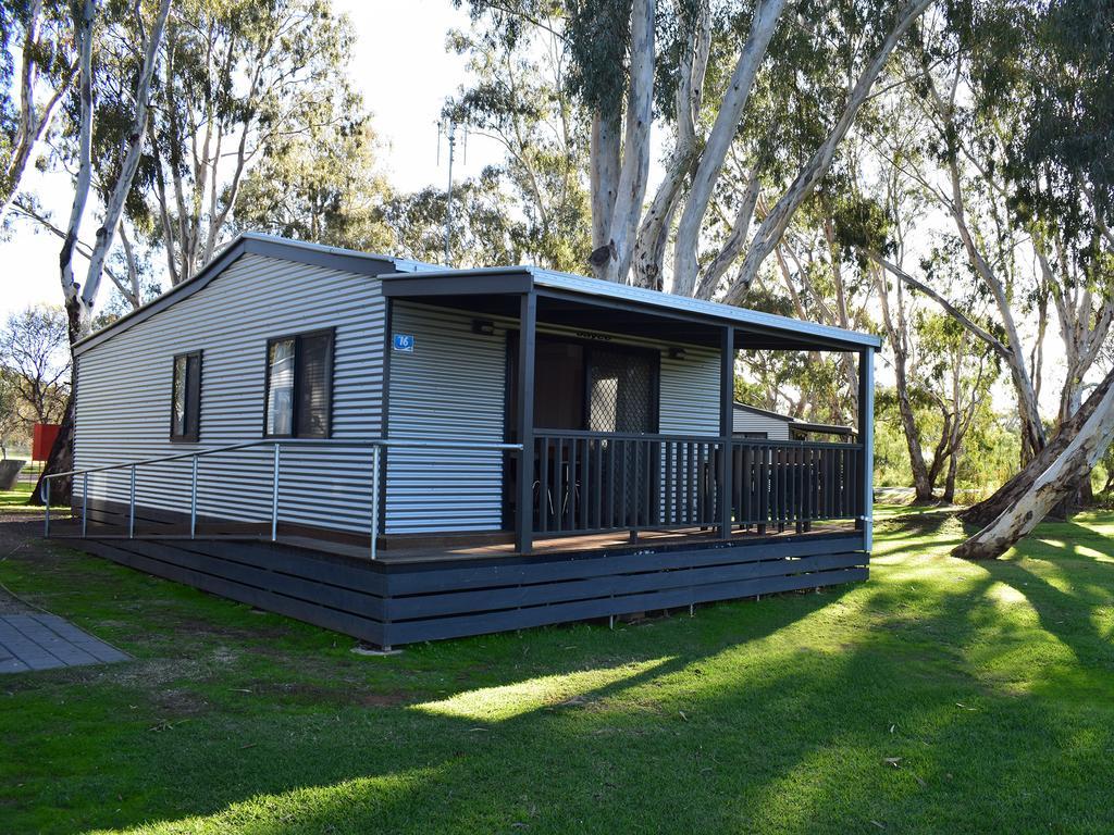 Cohuna Waterfront Holiday Park Екстериор снимка