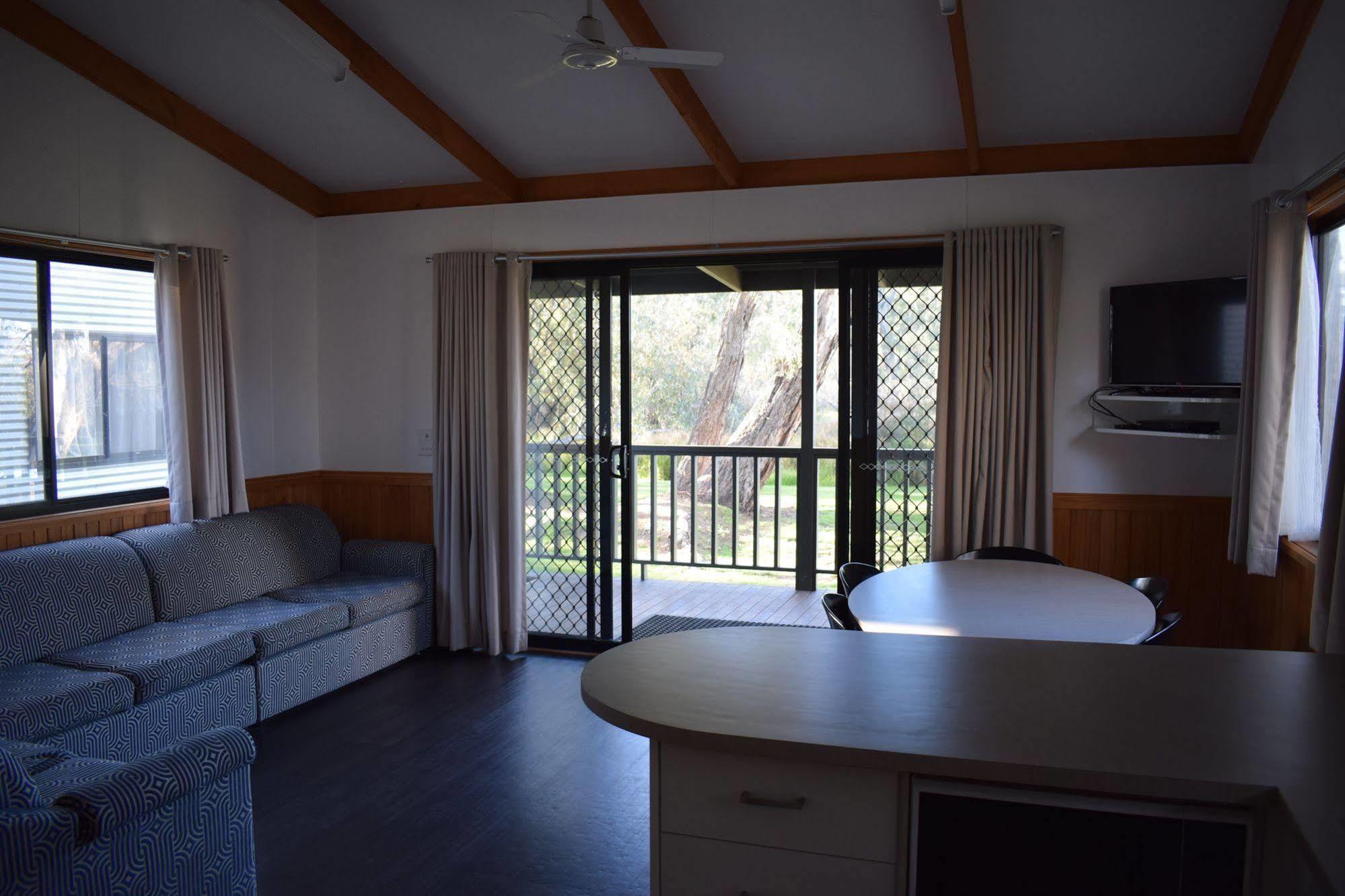 Cohuna Waterfront Holiday Park Екстериор снимка