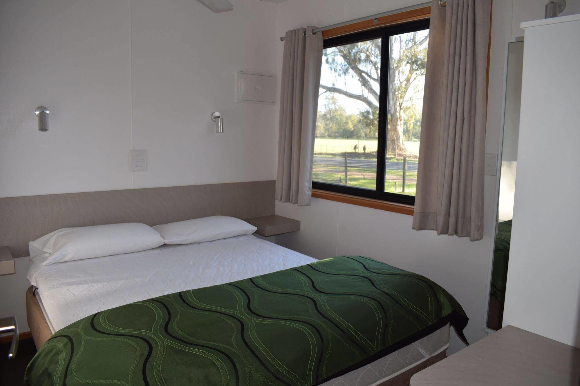 Cohuna Waterfront Holiday Park Екстериор снимка
